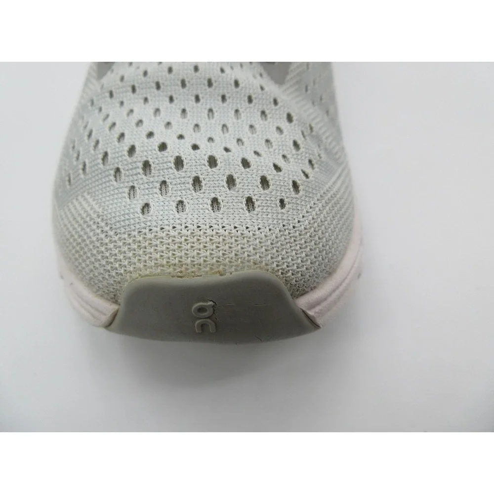 On Running Cloudswift Shoes Womens Size 9.5 Gray White CloudTec Athletic